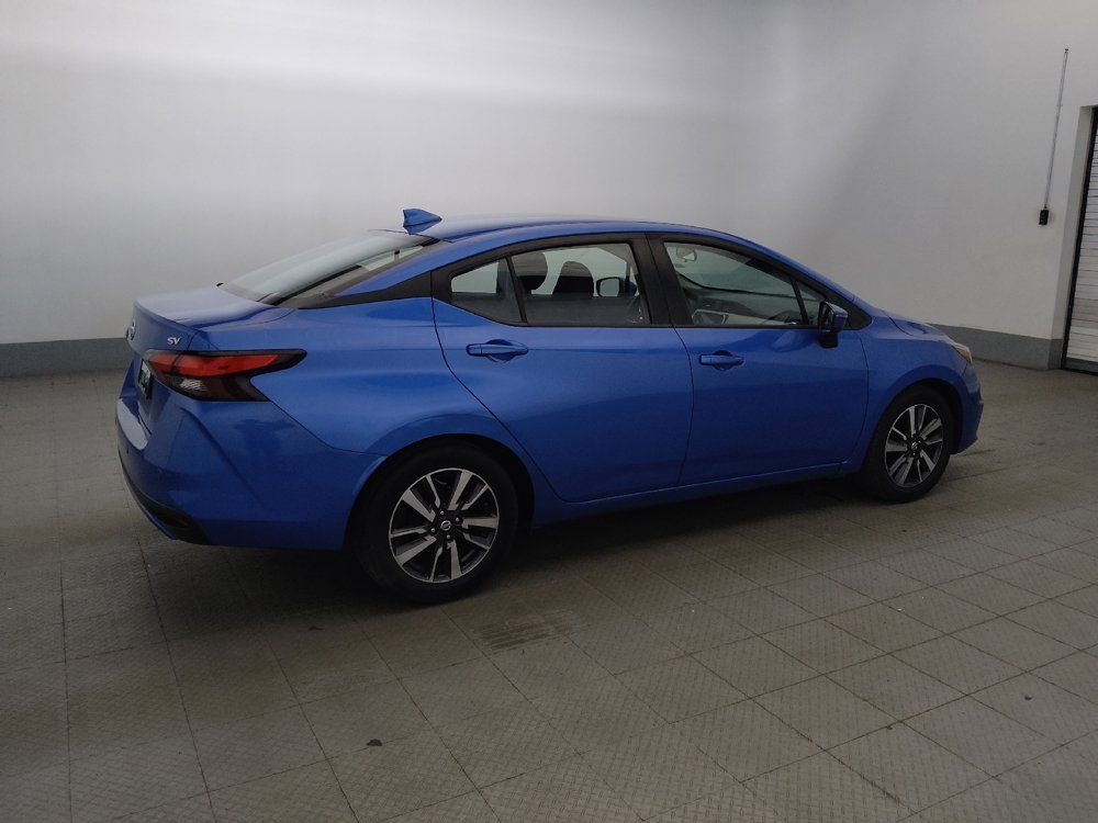Used 2021 Nissan Versa SV FWD image 10