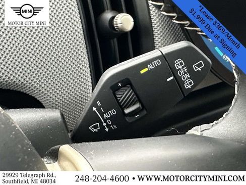 Certified 2025 MINI Cooper S image 28