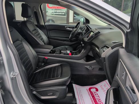 Used 2020 Ford Edge SEL w/ Convenience Package AWD/4WD image 11