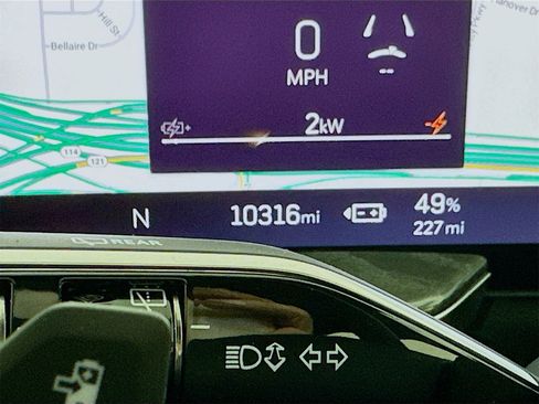 Used 2025 Cadillac Escalade IQ Sport 2 w/ LPO, ONYX Package image 13