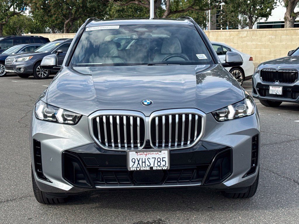 Used 2026 BMW X5 sDrive40i w/ M Sport Package RWD image 4