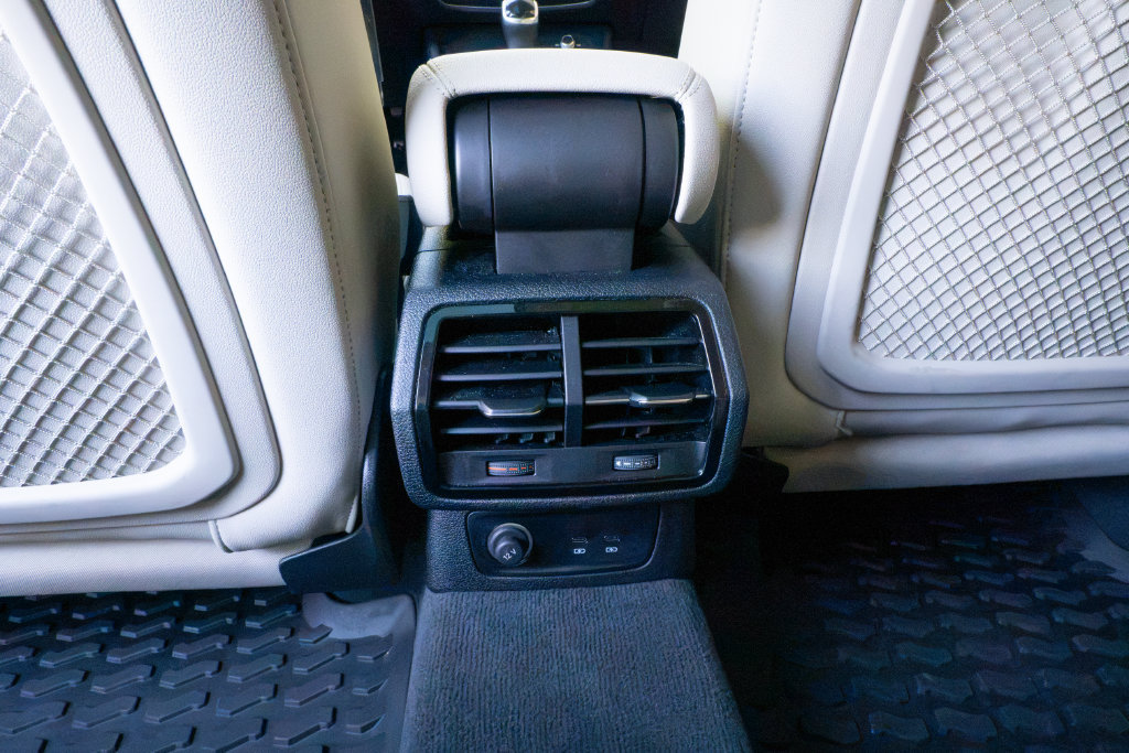 Used 2024 Audi Q3 2.0T Premium AWD/4WD image 18