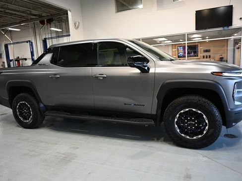 New 2026 Chevrolet Silverado EV Trail Boss w/ Premium Package image 4