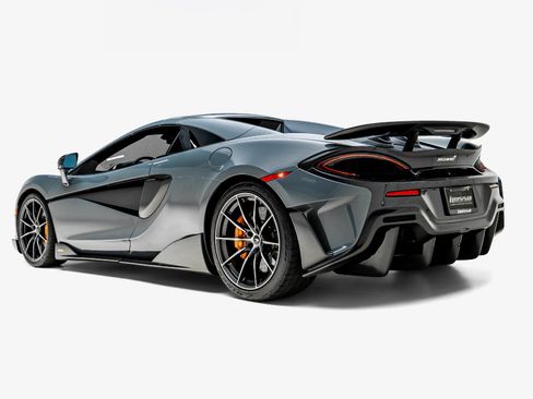 Used 2020 McLaren 600LT Spider RWD image 7