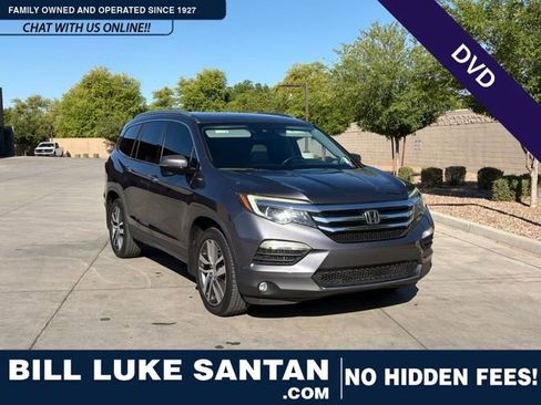Used 2017 Honda Pilot Touring image 1