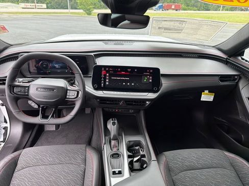 New 2026 Dodge Charger R/T w/ Driver Convenience Group AWD/4WD image 23
