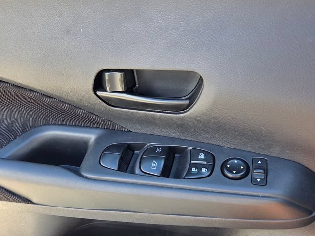 Used 2024 Nissan Kicks S FWD image 29