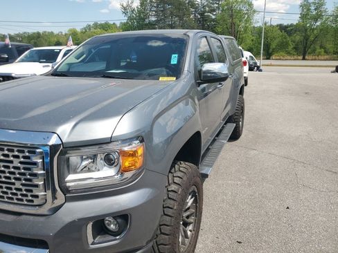 Used 2020 GMC Canyon Denali AWD/4WD image 2