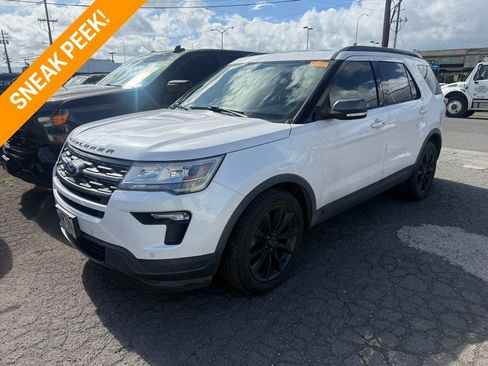 Used 2019 Ford Explorer XLT w/ Equipment Group 202A FWD image 1