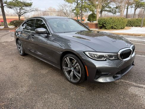 Used 2021 BMW 330i Sedan w/ Driving Assistance Package image 7