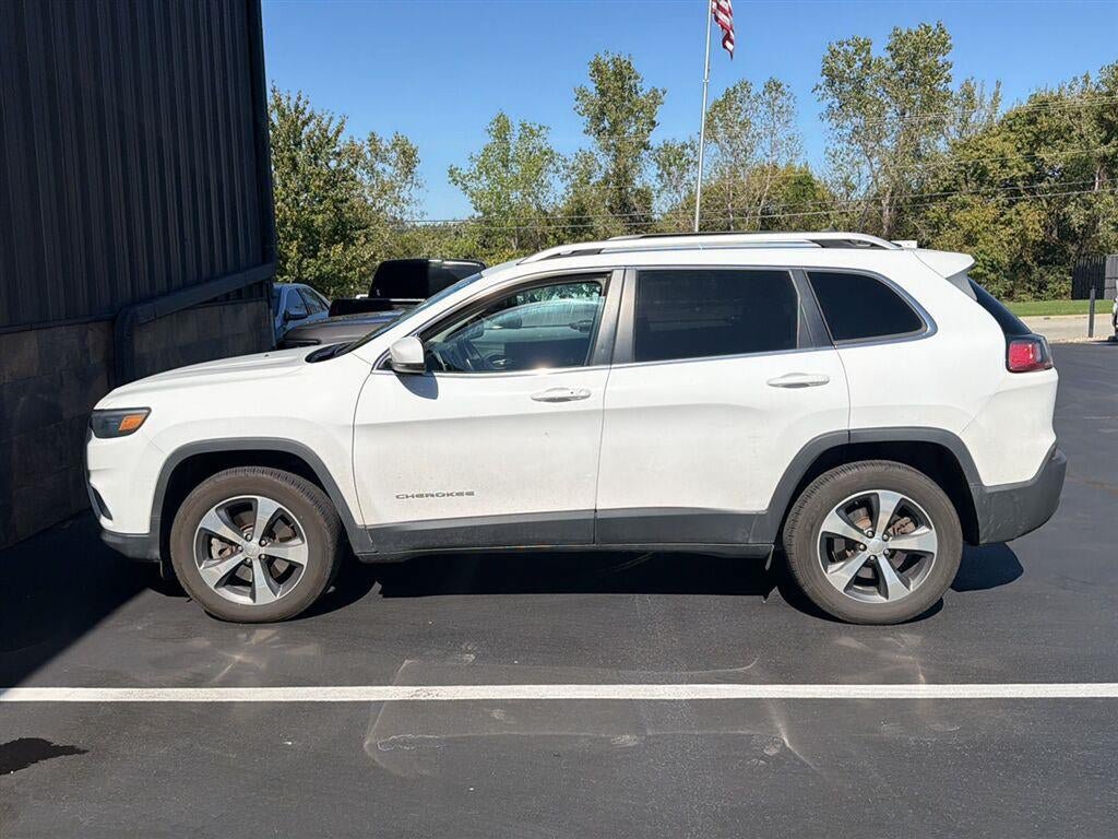 Used 2020 Jeep Cherokee Limited AWD/4WD image 25