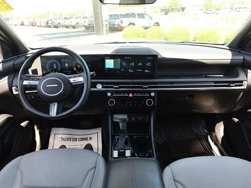 Used 2025 Hyundai Santa Cruz SEL AWD/4WD image 8