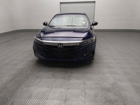 Used 2018 Honda Accord Touring image 15