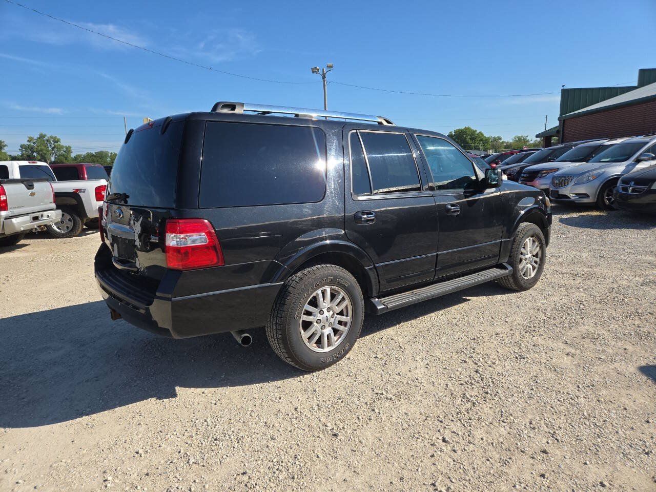 Used 2012 Ford Expedition Limited AWD/4WD image 3