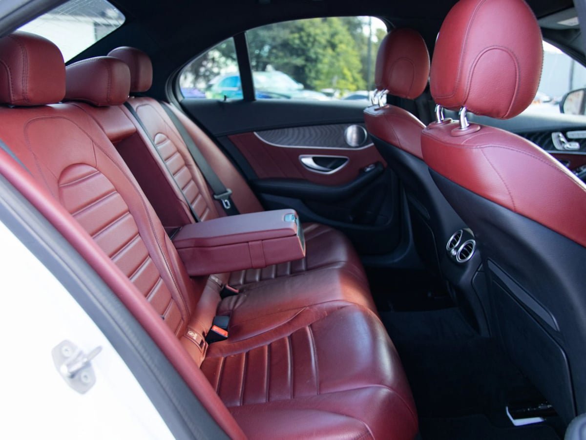 Used 2016 Mercedes-Benz C 300 Sedan image 27