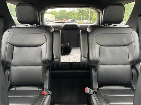 Used 2020 Ford Explorer Limited w/ Class III Trailer Tow Package AWD/4WD image 28