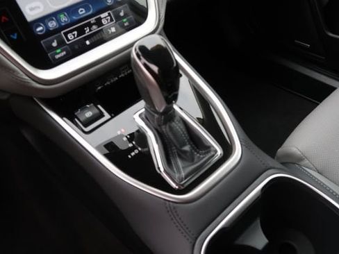 Certified 2025 Subaru Outback Limited w/ Popular Package #2 image 28