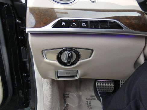 Used 2014 Mercedes-Benz S 550 Sedan image 79