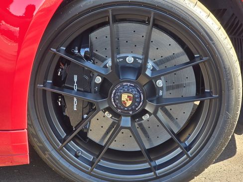 Certified 2025 Porsche 911 Carrera 4 GTS AWD/4WD image 41