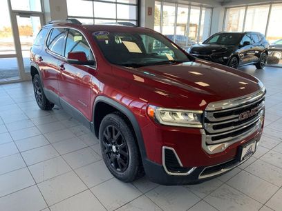 Used 2023 GMC Acadia SLE w/ Driver Convenience Package