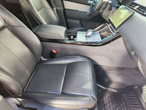 Used 2025 Land Rover Range Rover Velar S image 16