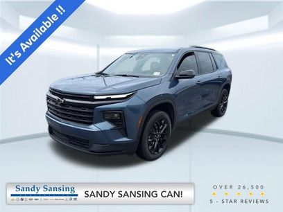 Used 2026 Chevrolet Traverse LT w/ Midnight/Sport Edition