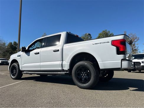 New 2025 Ford F150 Lightning XLT image 4