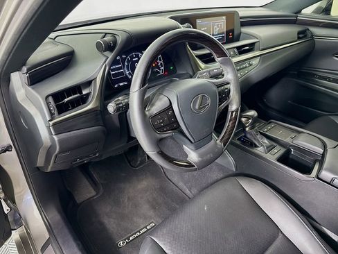 Certified 2021 Lexus ES 350 w/ Premium Package FWD image 9