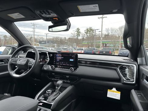 New 2026 GMC Canyon Elevation image 16