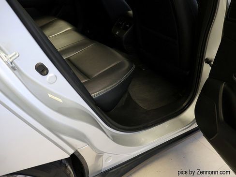 Used 2018 Honda Clarity Touring image 31