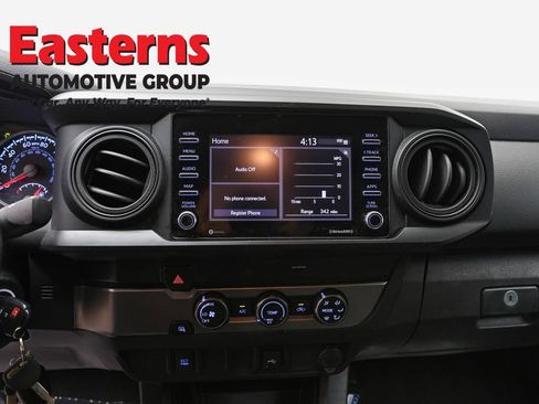 Used 2020 Toyota Tacoma SR w/ SR Convenience Package RWD image 11