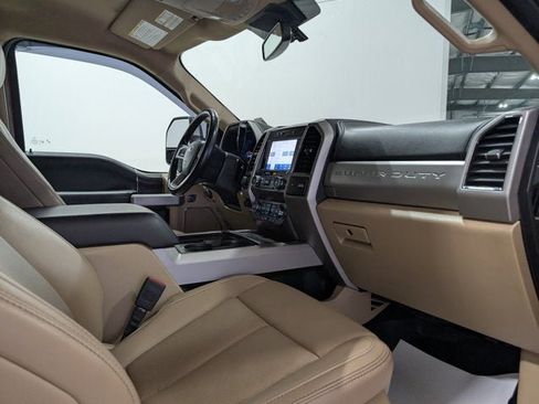 Used 2021 Ford F350 Lariat w/ Lariat Ultimate Package image 20