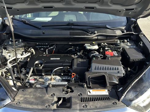 Used 2017 Honda CR-V LX image 10