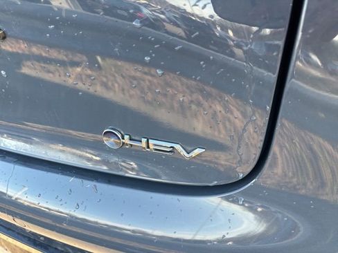 Used 2024 Toyota Prius XLE image 10