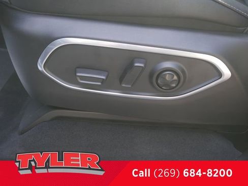 New 2026 Jeep Grand Wagoneer Limited AWD/4WD image 24