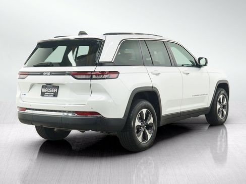 Used 2024 Jeep Grand Cherokee Limited 4xe AWD/4WD image 5