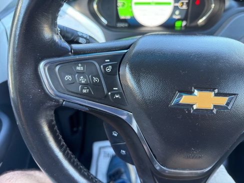 Used 2018 Chevrolet Bolt Premier w/ Driver Confidence II Package FWD image 25