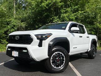 Certified 2025 Toyota Tacoma TRD Off-Road AWD/4WD 360° Tour