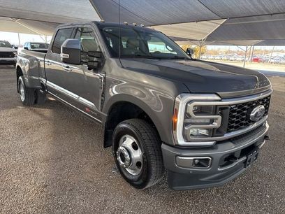 Used 2025 Ford F350 Platinum w/ Platinum Plus Package