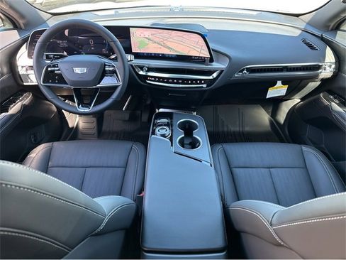 New 2025 Cadillac Lyriq Sport image 4