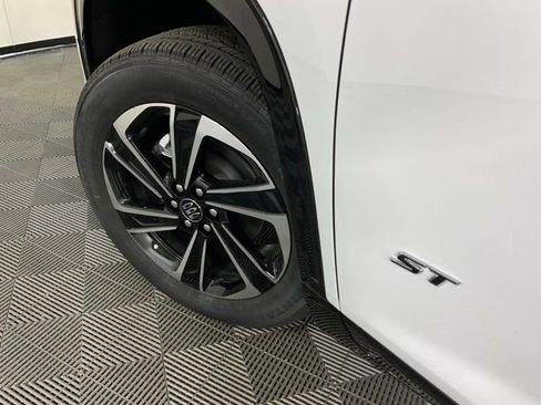 New 2026 Buick Enclave Sport Touring w/ LPO, Floor Liner Package FWD image 40