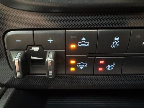 Used 2017 RAM 1500 Rebel w/ Luxury Group AWD/4WD image 22