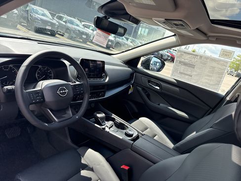 New 2026 Nissan Rogue Dark Armor AWD/4WD image 25