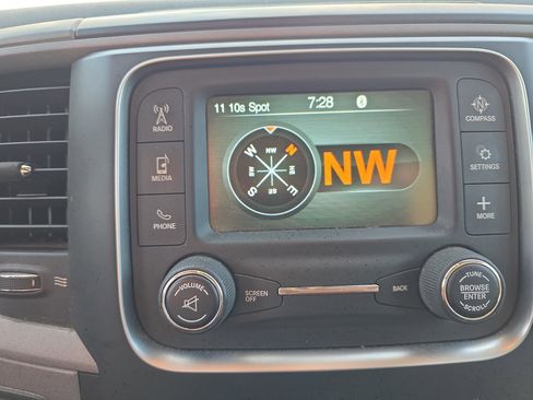 Used 2015 RAM 1500 Express AWD/4WD image 27