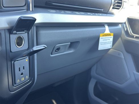 New 2026 Ford F250 XLT w/ XLT Premium Package image 9