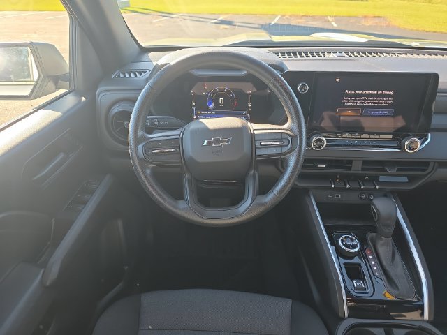 Used 2023 Chevrolet Colorado Trail Boss AWD/4WD image 15