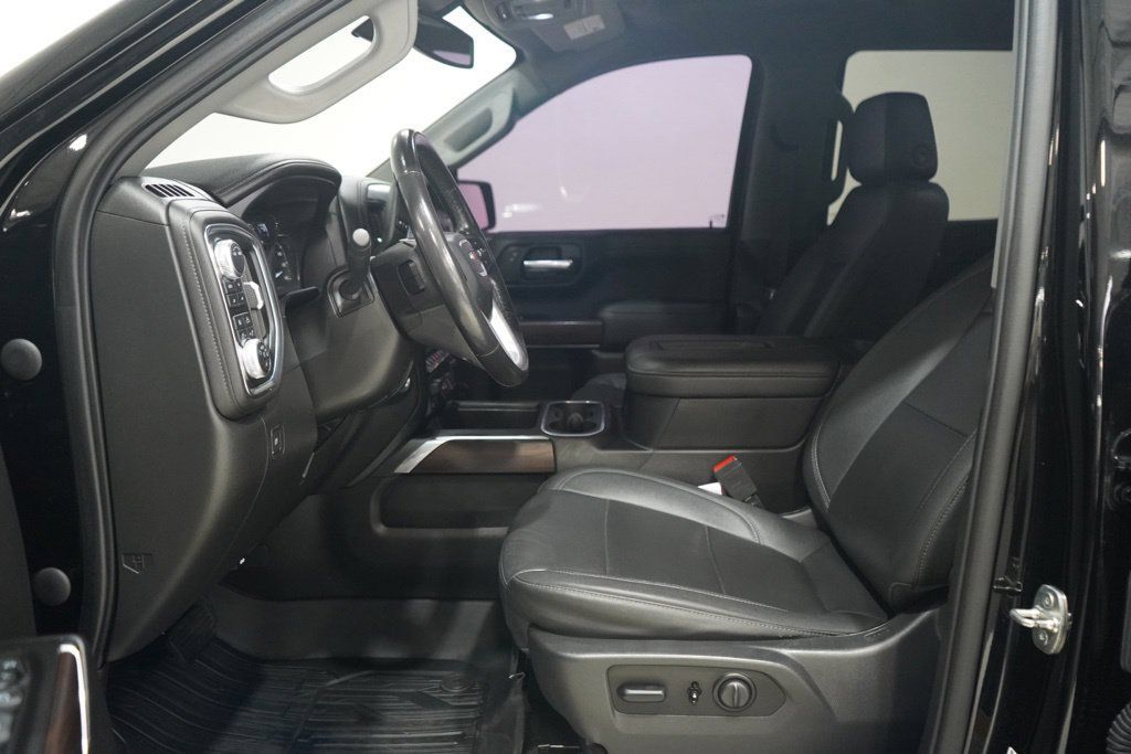 Used 2021 GMC Sierra 1500 SLT w/ SLT Premium Package AWD/4WD image 16
