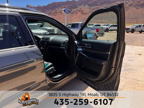 Used 2016 Ford Explorer Limited w/ Class II Trailer Tow Package FWD image 36