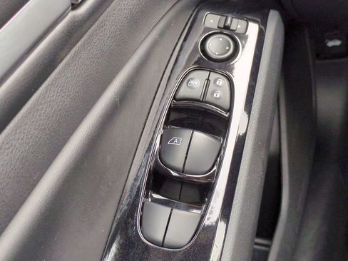 Used 2023 Nissan Altima 2.5 SV image 21