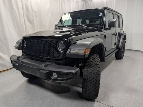 Used 2024 Jeep Wrangler Unlimited Sport AWD/4WD image 6